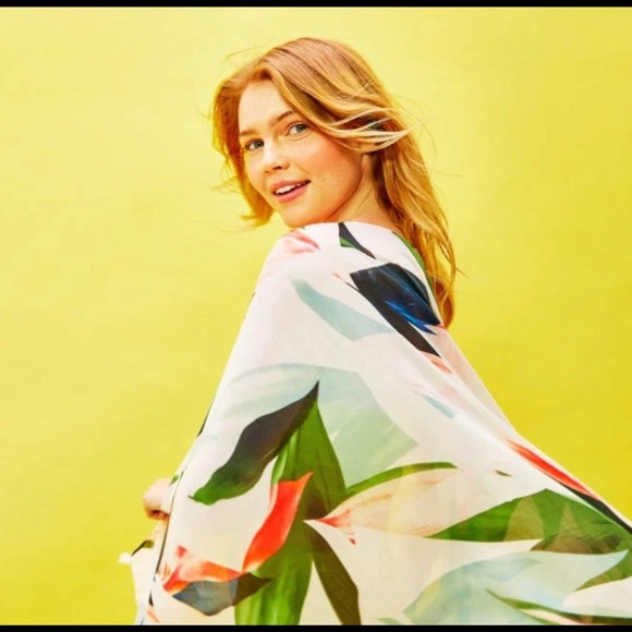 Birds Of Paradise Pareo - Picture 2 of 6